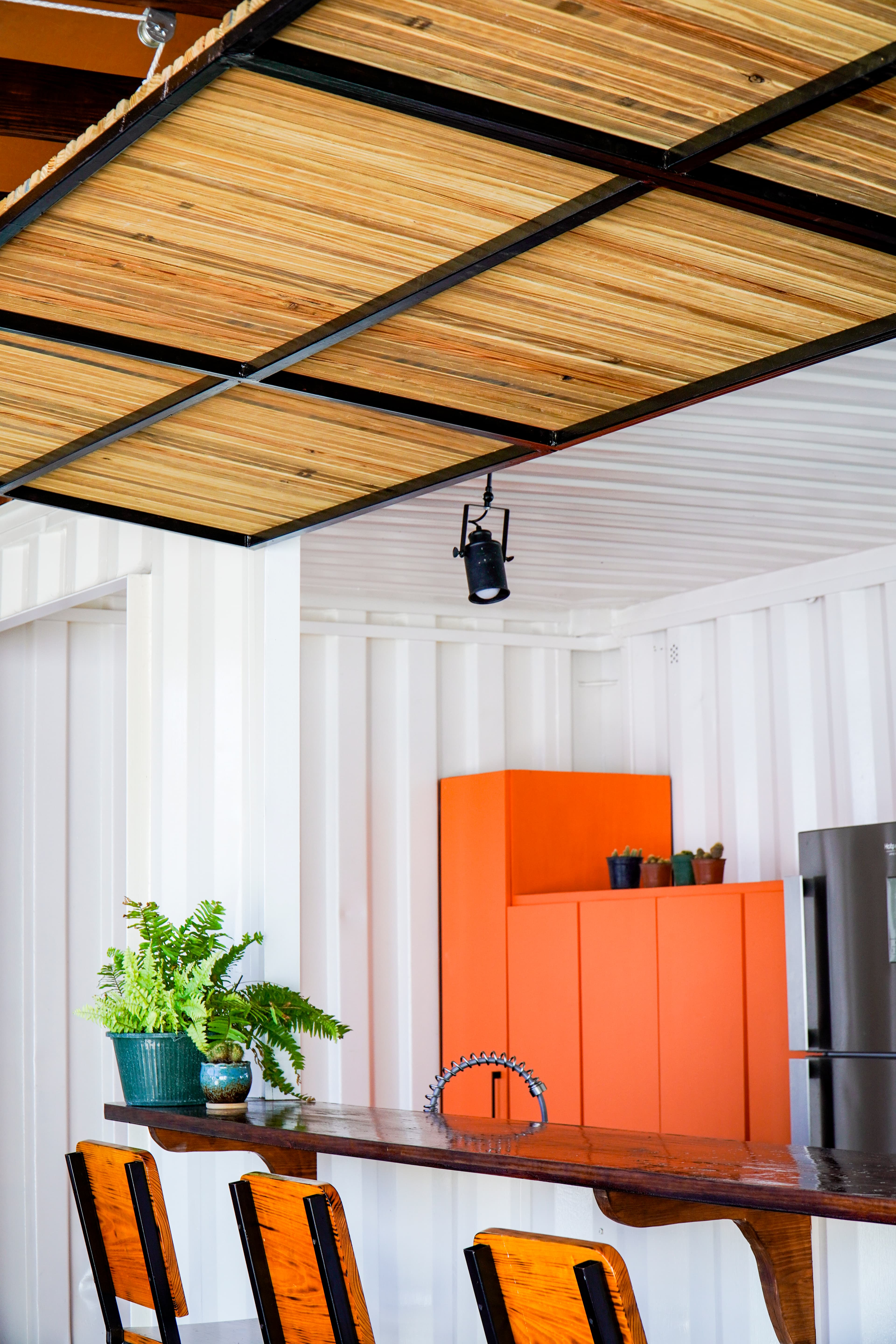 Natural textures, warm glow